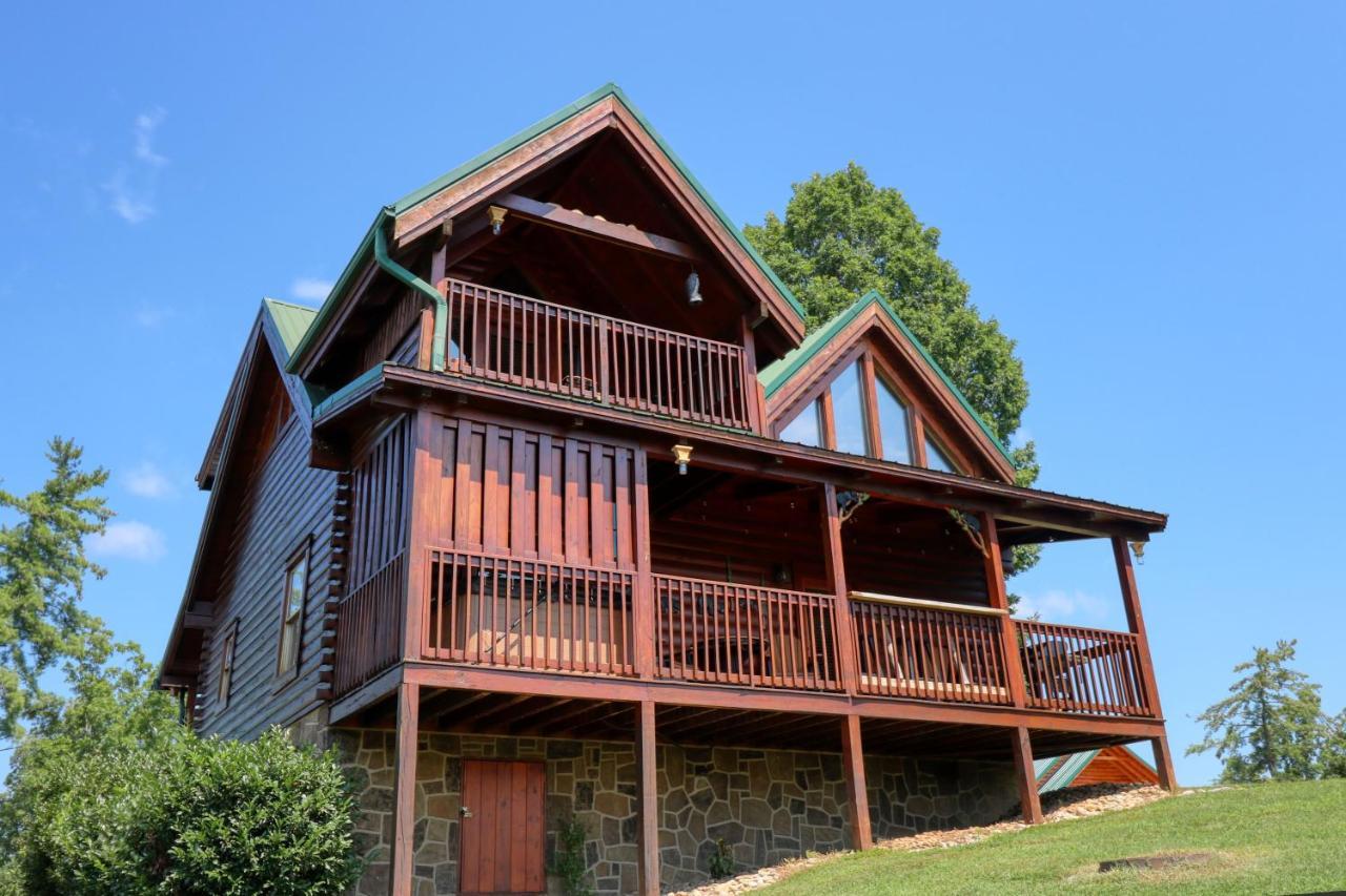 A Stone'S Throw Cabin Pigeon Forge Exterior photo
