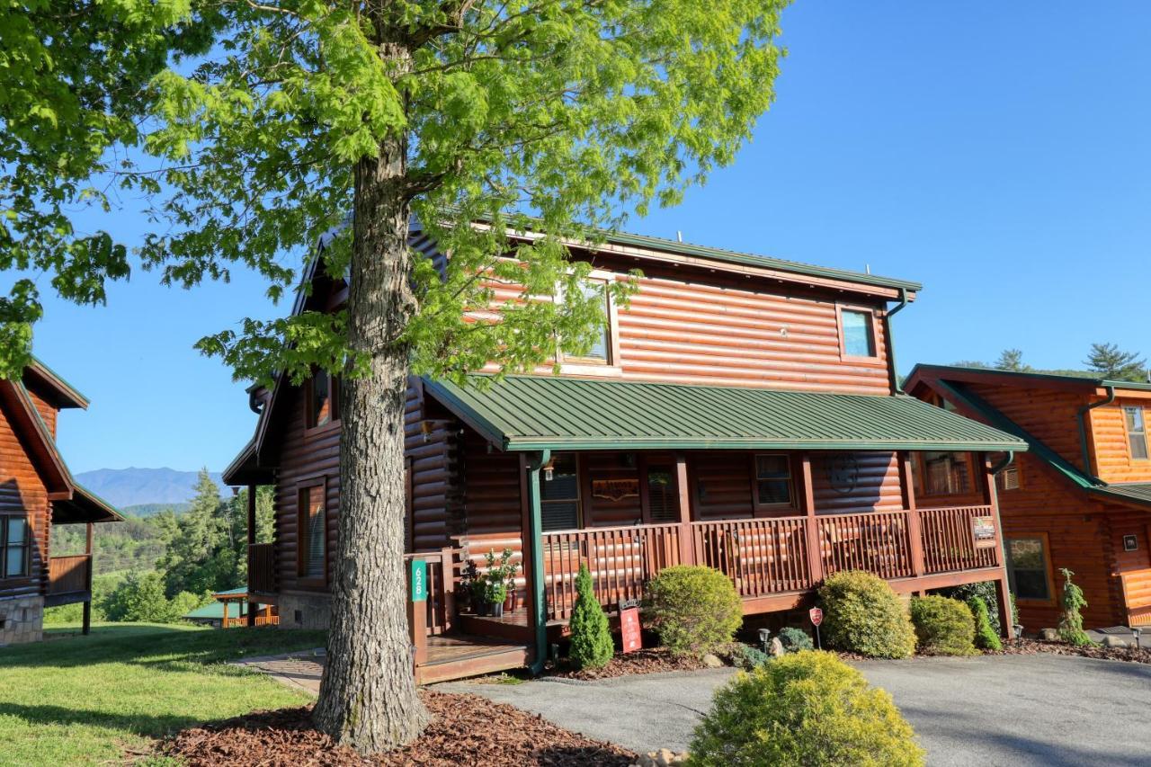 A Stone'S Throw Cabin Pigeon Forge Exterior photo