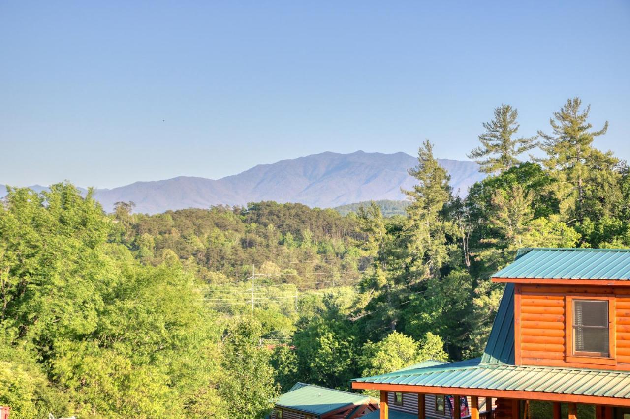 A Stone'S Throw Cabin Pigeon Forge Exterior photo