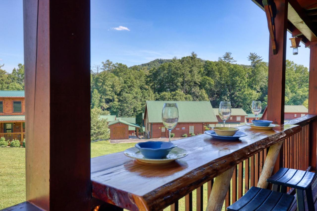 A Stone'S Throw Cabin Pigeon Forge Exterior photo