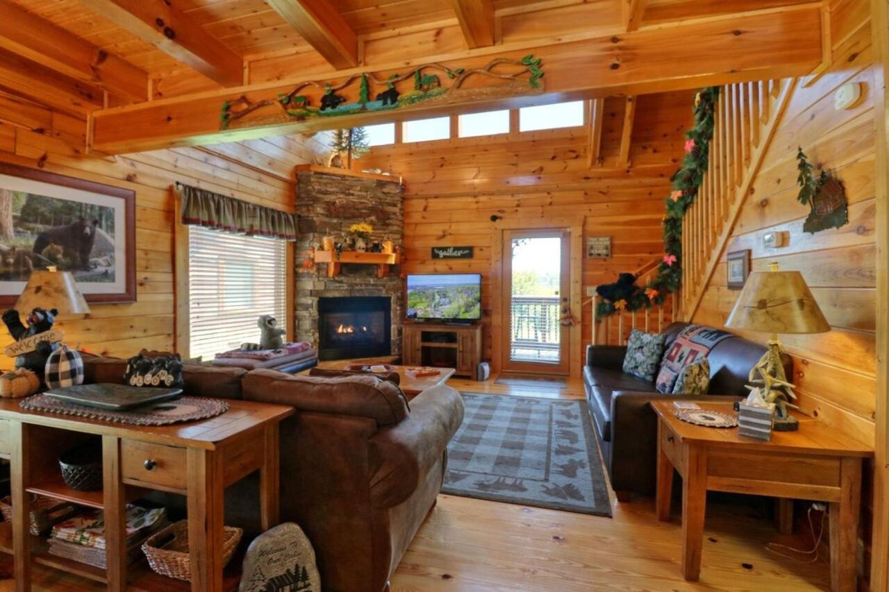 A Stone'S Throw Cabin Pigeon Forge Exterior photo